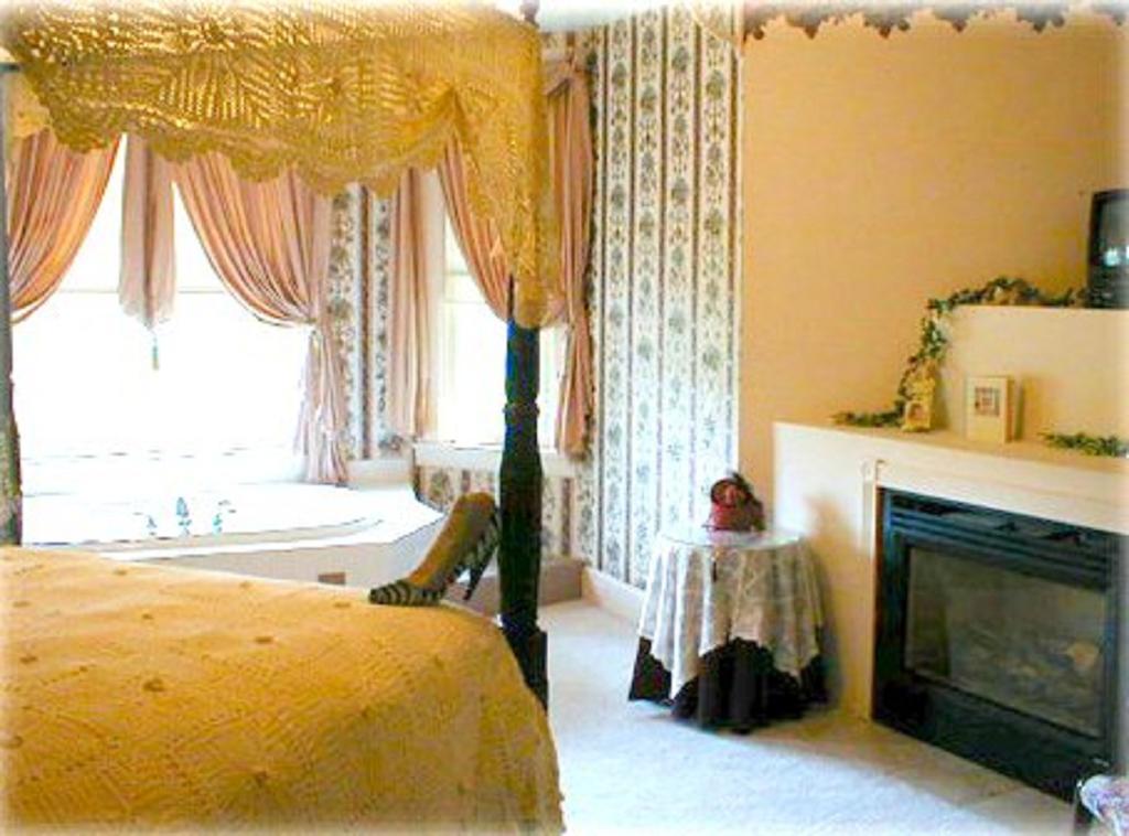 Inn At Norwood Sykesville Bagian luar foto